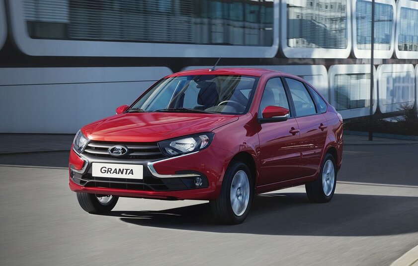 АвтоВАЗ вновь производит Lada Granta с ABS: эта версия стоит дороже