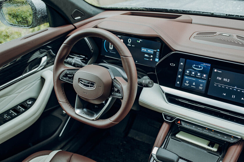Серьёзный игрок на рынке. Обзор Geely Monjaro 2022 — В путь. 3