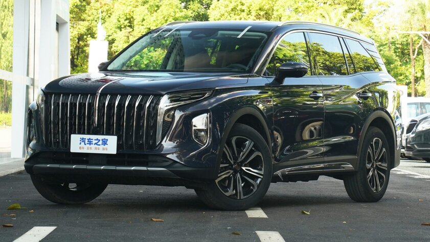 Hongqi представила премиальный кроссовер HS7: с огромной решёткой, большим дисплеем и просторным салоном