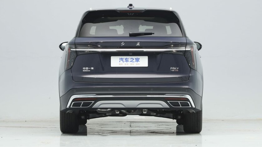 Hongqi представила премиальный кроссовер HS7: с огромной решёткой, большим дисплеем и просторным салоном