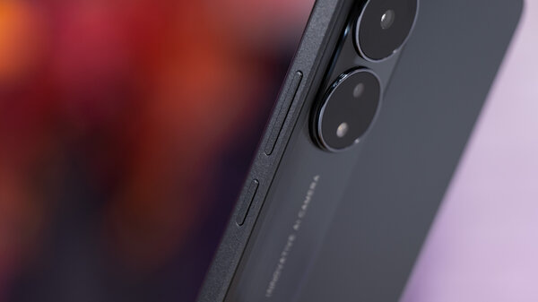 OPPO A78 — когда хочешь максимум за небольшую стоимость — Внешний вид и комплектация. 1