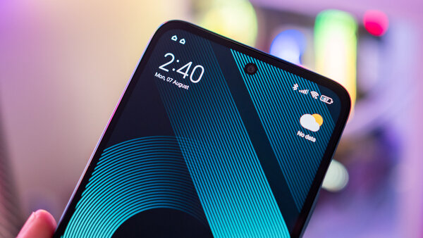 Идеальный Xiaomi для пожилых родственников. Обзор Redmi 12 5G — Дисплей. 2