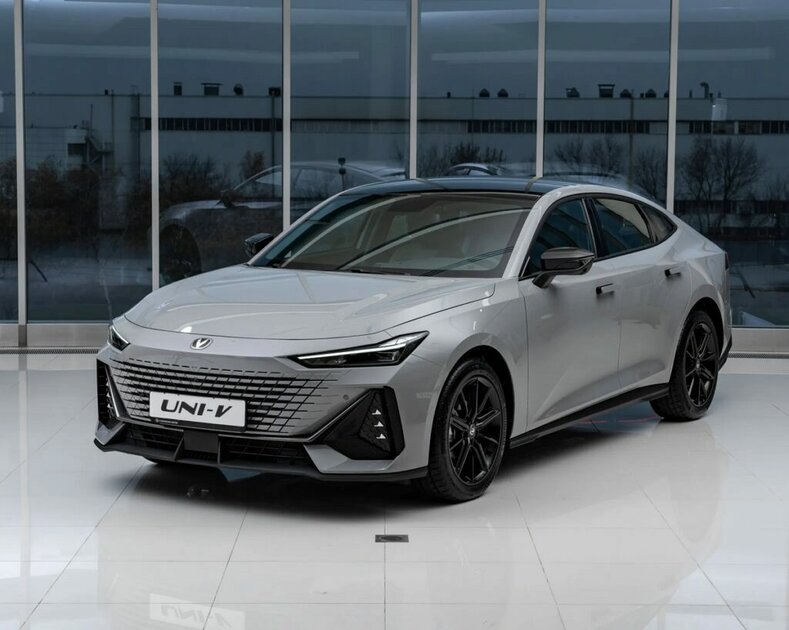 Автомобили Changan в России теперь можно взять в долгосрочную аренду: от седана до городского кроссовера