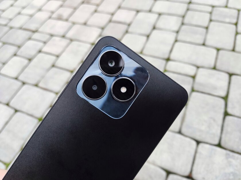 Главная фишка iPhone 14 Pro и много памяти за ~15 000 рублей. Вот какой Realme C53