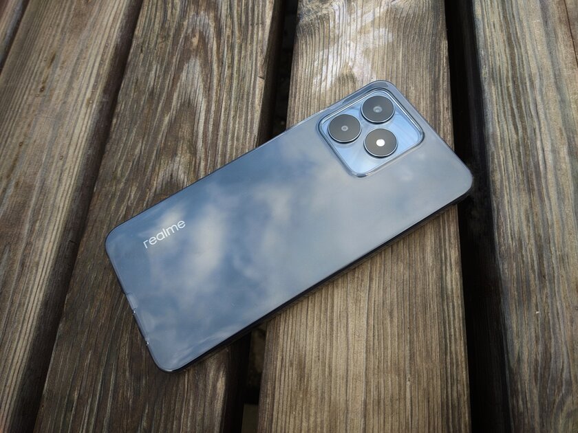 Главная фишка iPhone 14 Pro и много памяти за ~15 000 рублей. Вот какой Realme C53