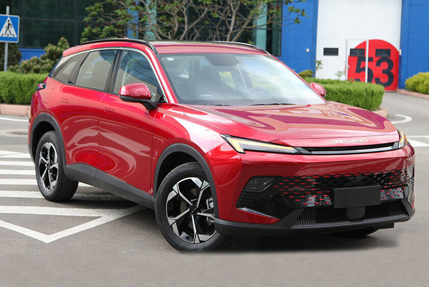 В России запустили производство китайского кроссовера BAIC X55: он заменит Toyota RAV4
