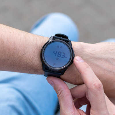 Запомните, это лучшие часы на Wear OS — и у них два дисплея. Обзор TicWatch Pro 5