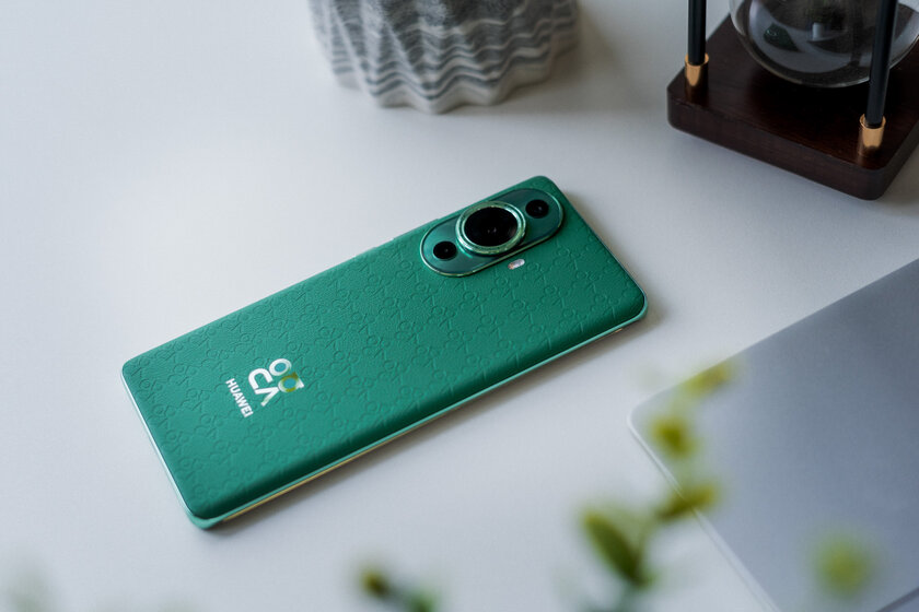 Это один из самых необычных смартфонов — присмотритесь. Обзор Huawei nova 11 Pro — Внешний вид. 1