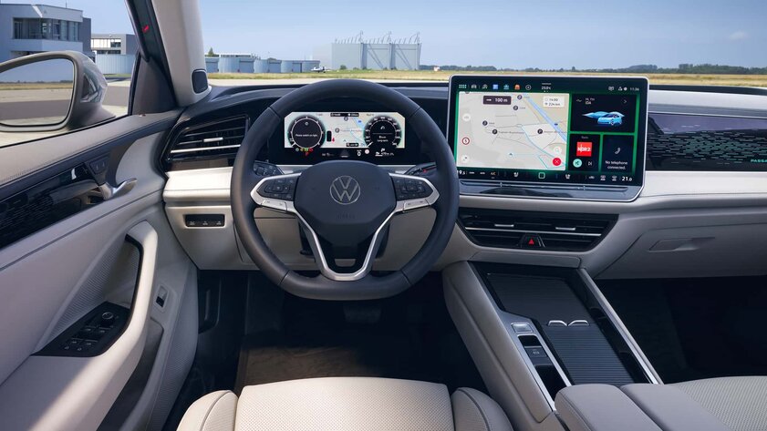 Огромный дисплей и никакого седана: Volkswagen представила новый Passat в кузове универсал