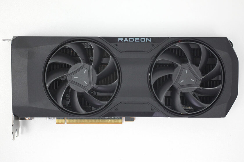 Гораздо лучше RTX 4070, но на 100 долларов дешевле: обзор AMD Radeon RX 7800 XT
