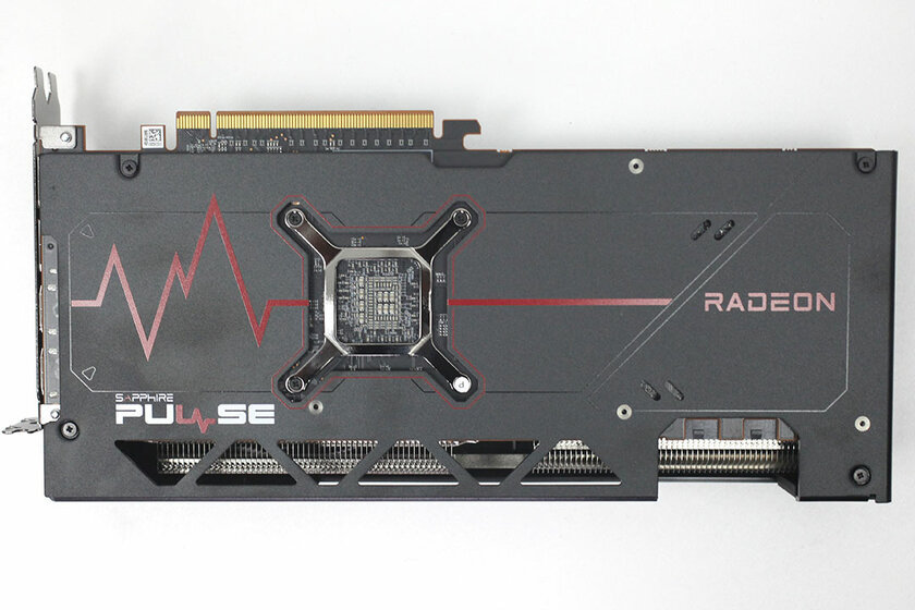 NVIDIA больше не господствует на рынке видеокарт: обзор AMD Radeon RX 7700 XT