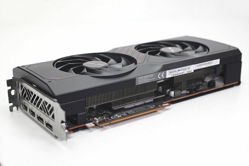 NVIDIA больше не господствует на рынке видеокарт: обзор AMD Radeon RX 7700 XT