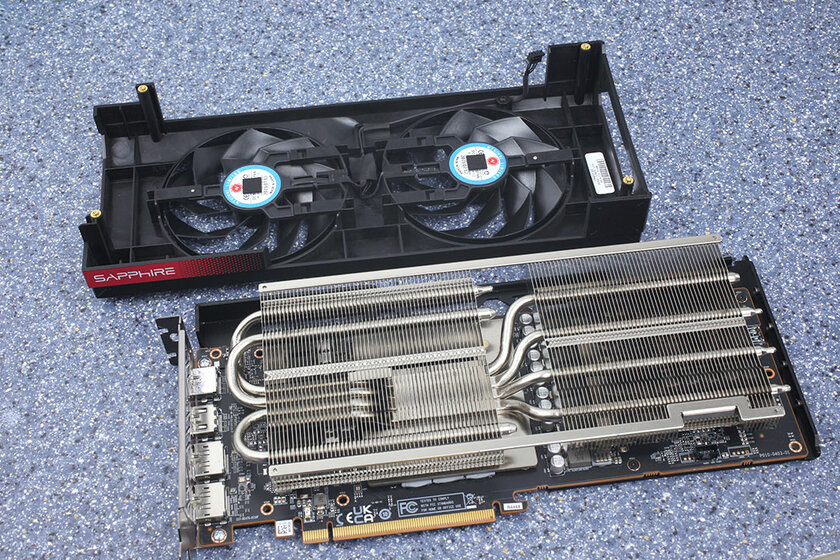 NVIDIA больше не господствует на рынке видеокарт: обзор AMD Radeon RX 7700 XT