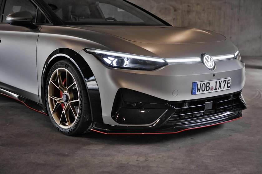 Антикрыло, дерзкий кузов и 558 лошадей: Volkswagen представила ID.X Performance
