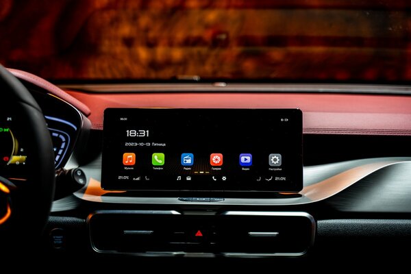 Белорусский Belgee X50 начали продавать в России: дешевле Geely Coolray