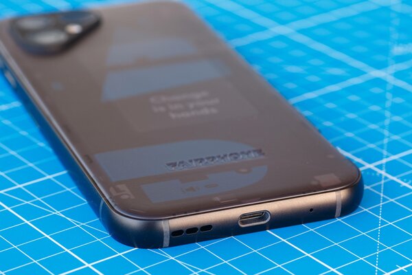 Тестирую смартфон-конструктор Fairphone 5: сменная батарея, специальный Qualcomm и 8 лет обновлений — Дизайн. 8