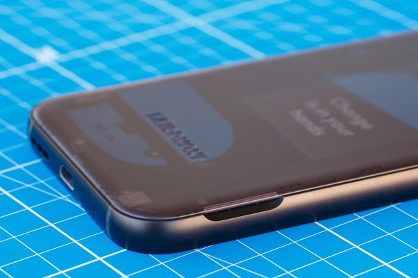Тестирую смартфон-конструктор Fairphone 5: сменная батарея, специальный Qualcomm и 8 лет обновлений — Дизайн. 9