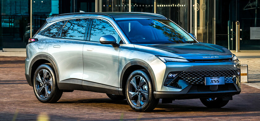 В России стартовали продажи BAIC X55: от 2,7 млн рублей за Comfort