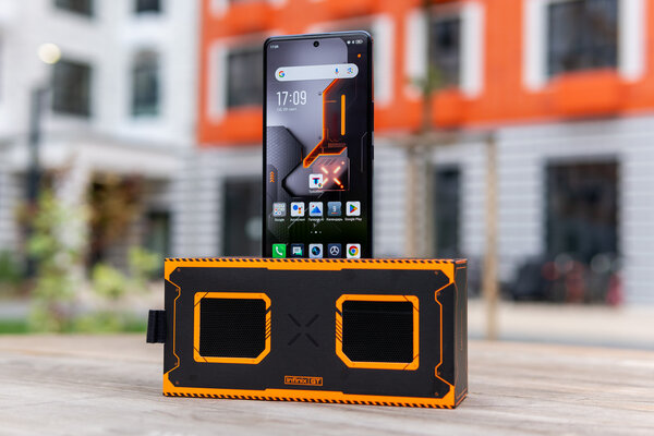 То же самое, но в геймерском обличии. Обзор Infinix GT 10 Pro