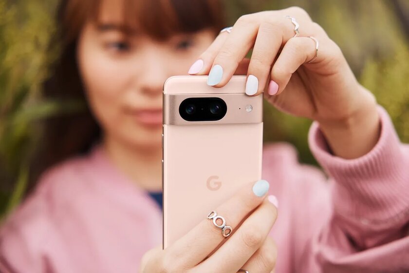 Это точно флагман? Google представила Pixel 8: со слабым процессором и крутой камерой