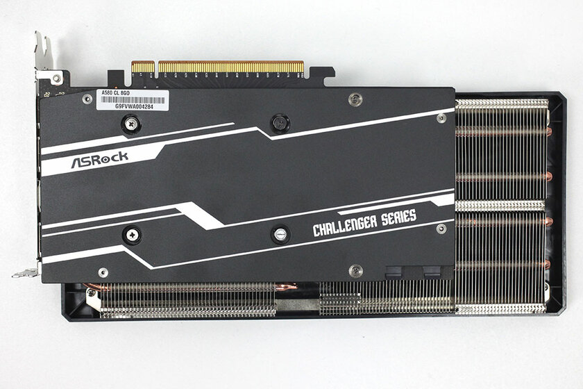 Intel опять пытается ворваться на рынок видеокарт: обзор ASRock Arc A580 Challenger — Дизайн корпуса. 2