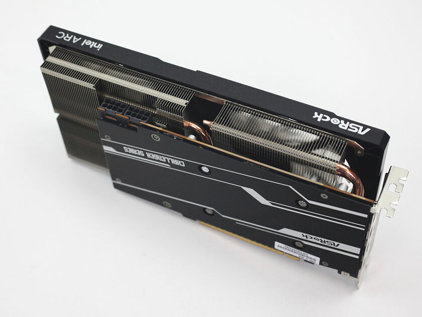 Intel опять пытается ворваться на рынок видеокарт: обзор ASRock Arc A580 Challenger — Дизайн корпуса. 5