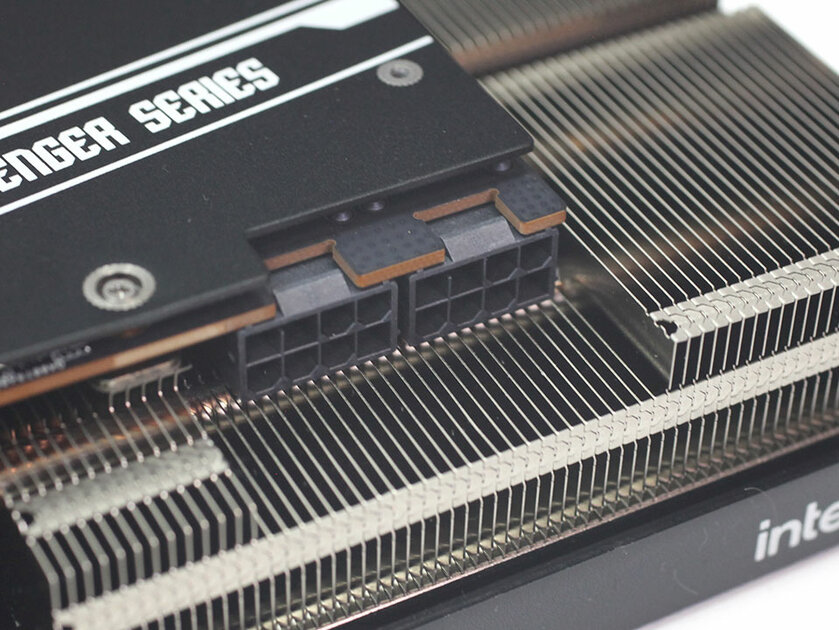 Intel опять пытается ворваться на рынок видеокарт: обзор ASRock Arc A580 Challenger — Дизайн корпуса. 10