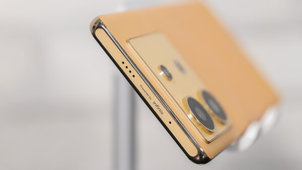 Круто фотографирует на 108 Мп и тащит все игры. Обзор Infinix Zero 30 5G