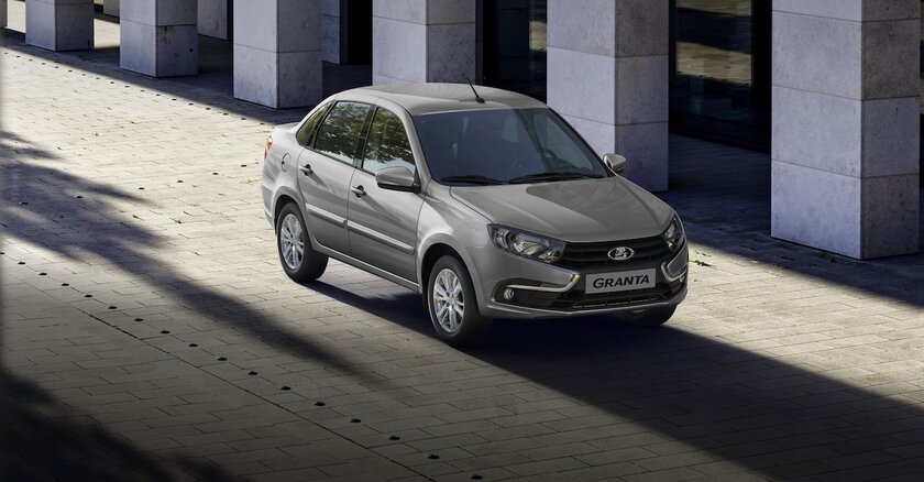 АвтоВАЗ продаёт автомобили по заводской цене: это очень эффективно, так что линейку вскоре расширят