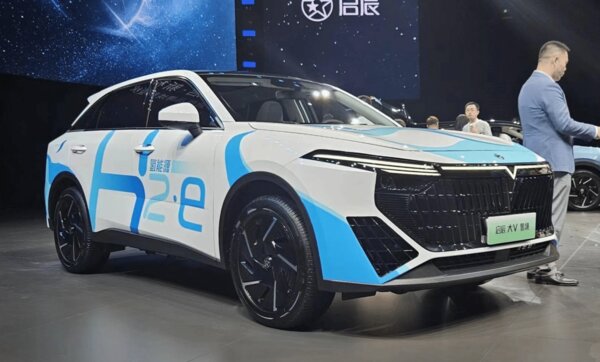 Представлен водородный кроссовер от Nissan и Dongfeng: всего 5 минут заправки и 500 км пути