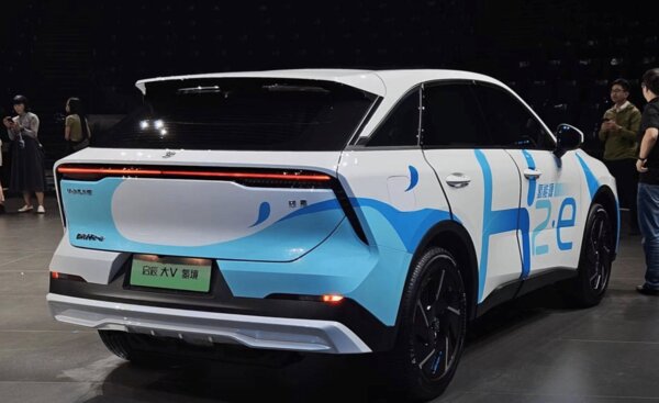 Представлен водородный кроссовер от Nissan и Dongfeng: всего 5 минут заправки и 500 км пути