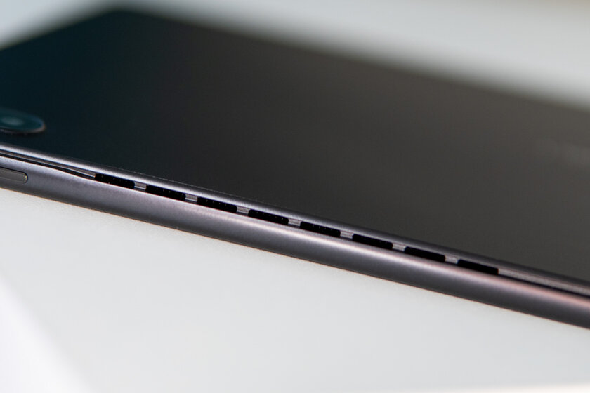 Этот планшет больше ноутбук, чем планшет. Обзор MateBook E (2023) с двумя USB и мощным процессором — Корпус и дисплей. 4