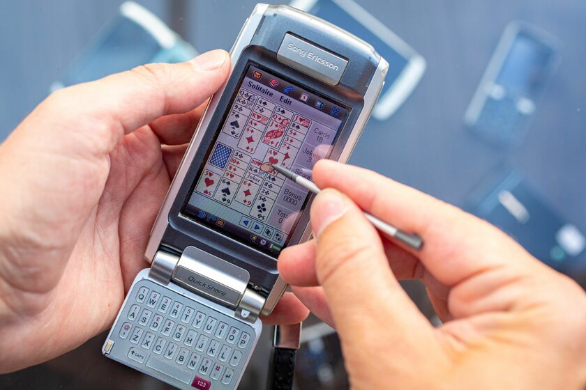 Флешбэк: как старую ОС Symbian Anna пытались перенести на сенсорные смартфоны