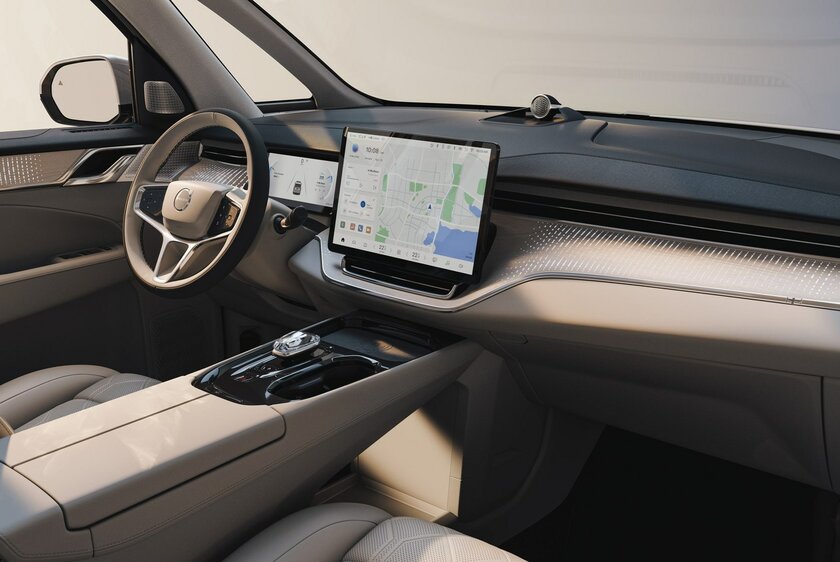 Volvo представила роскошный минивэн EM90: со стильным кузовом, дорогим салоном и корнями из Китая