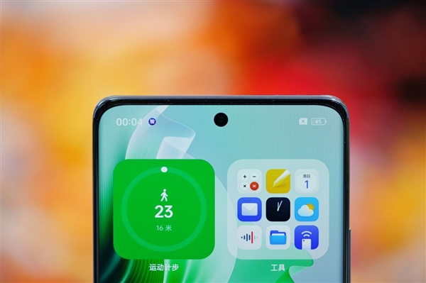 OPPO представила Reno 11: мощный смартфон с Dimensity 8200 и большим объёмом памяти