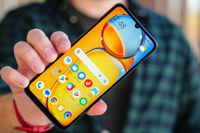 Xiaomi разучилась делать бюджетные смартфоны? Обзор Poco C65 (Redmi 13C)