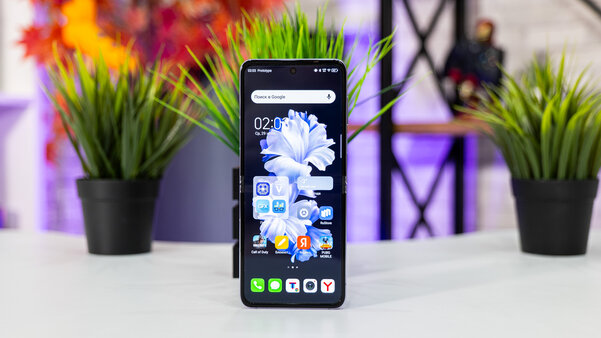 Самая доступная раскладушка в России — тестирую модель TECNO вместо обычного смартфона
