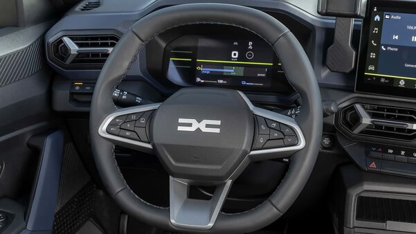 Автомобиль для путешествий: представлен Dacia Duster 2024 с двуспальной кроватью в салоне