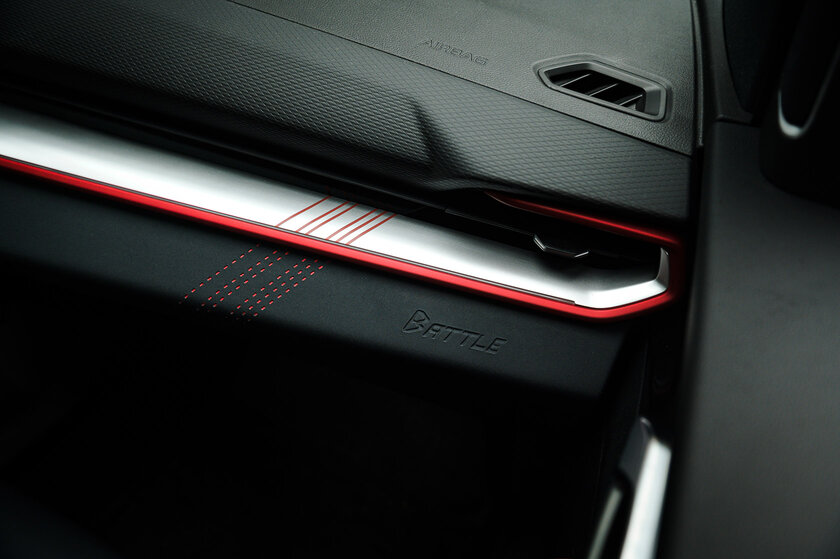 Новая версия городской легенды. Обзор Geely Coolray 2023 — Встреча. 9