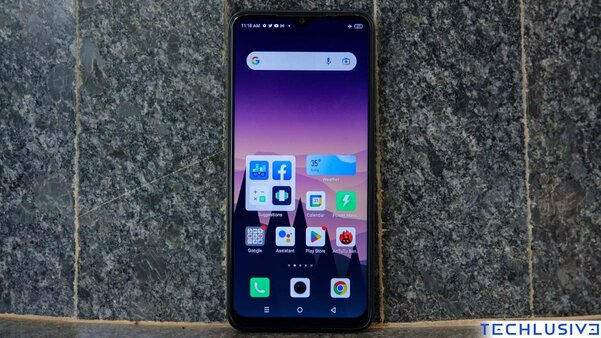 Рейтинг лучших бюджетных смартфонов до 10 000 рублей: какой купить в апреле 2024 — 3. Infinix HOT 30i (8/128 ГБ). 2