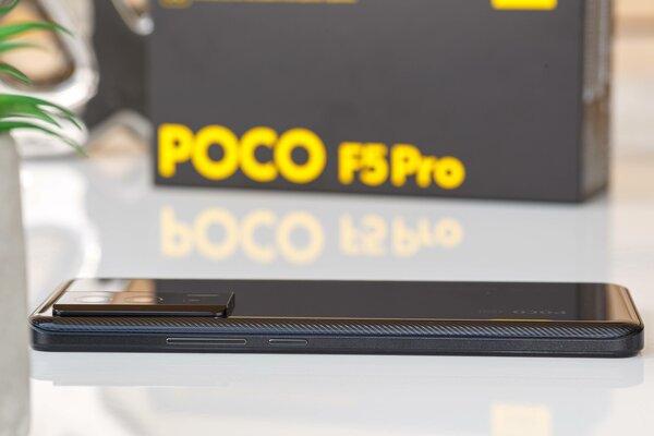 Рейтинг лучших смартфонов до 50000 рублей: какой купить в мае 2024 — 4. Xiaomi POCO F5 Pro (12/256 ГБ). 3