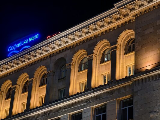 Процессор только с большими ядрами и камера уровня Pixel. Обзор vivo X100 Pro — Камеры. 143