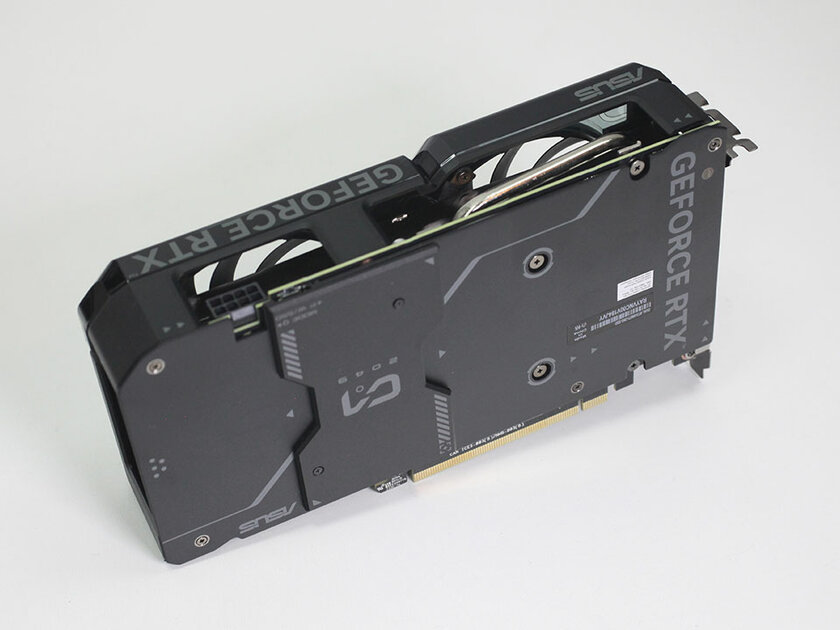 Видеокарта со слотом для SSD. В этом есть практический смысл, обзор ASUS GeForce RTX 4060 Ti Dual — Дизайн корпуса. 5