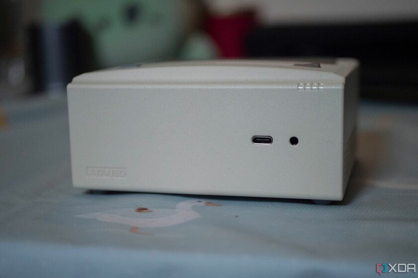 Тестирую мини-ПК, порвавший интернет: малыш-Macintosh превращается в консоль или NAS — Дизайн и качество сборки. 5