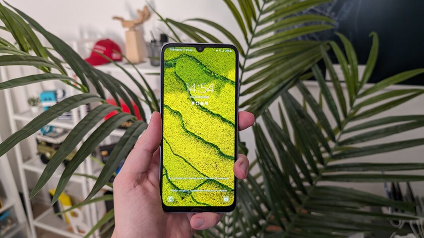 Бюджетные смартфоны Samsung уже не те что раньше (и это хорошо). Обзор Galaxy A05s — Дизайн. 3