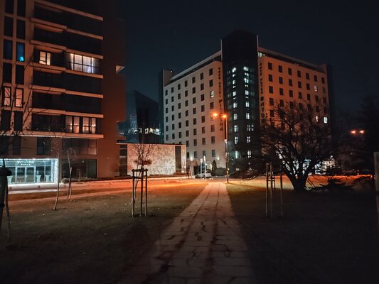 У Xiaomi получился смартфон для тех, кому нужна просто хорошая модель. Обзор Poco X6 — Камеры. 45