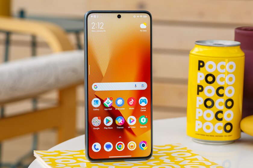 У Xiaomi получился смартфон для тех, кому нужна просто хорошая модель. Обзор Poco X6 — Дизайн. 2
