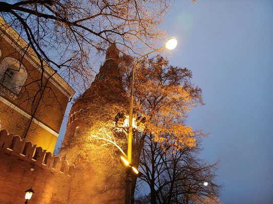 Самый дешёвый смартфон для игр с гироскопом и хорошим Wi-Fi? Обзор Infinix HOT 40 Pro — Камера. 8