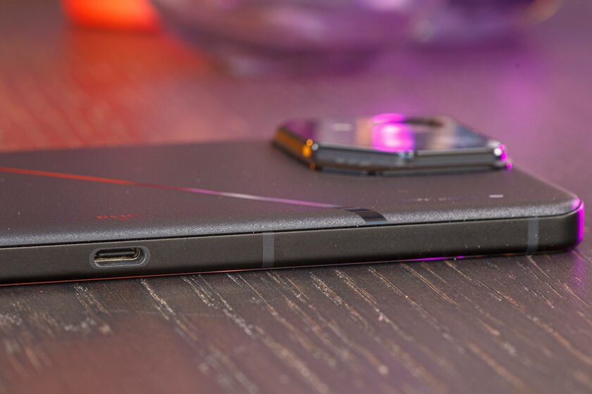 Этот геймерский смартфон хочется купить вместо обычного. Обзор ASUS ROG Phone 8 (Pro) — Дизайн. 16