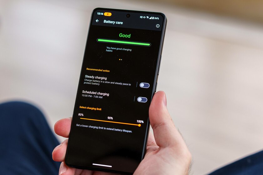 Этот геймерский смартфон хочется купить вместо обычного. Обзор ASUS ROG Phone 8 (Pro) — Автономность. 1